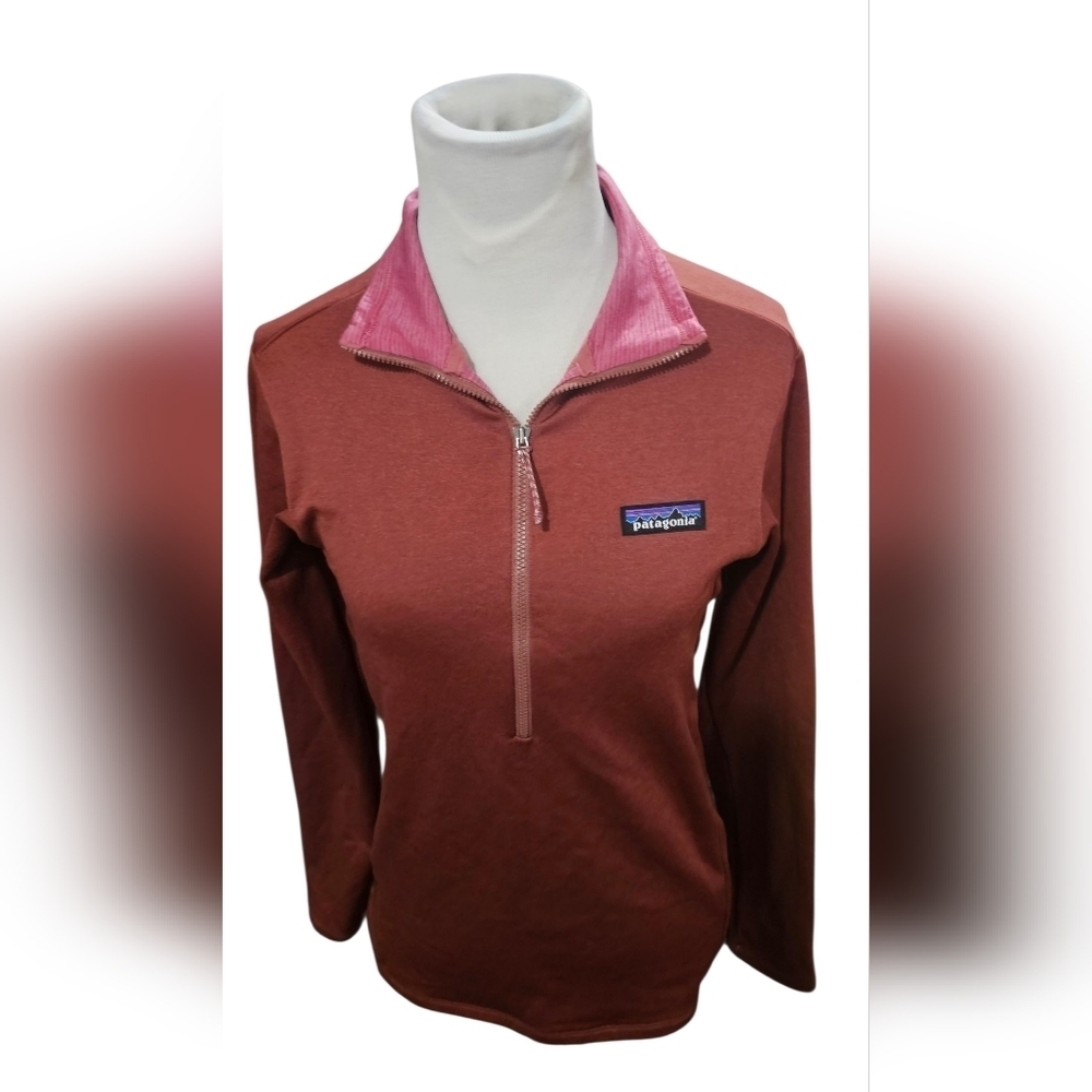 Patagonia Women's  1/4-Zip Fleece Pullover - Picture 3 of 4